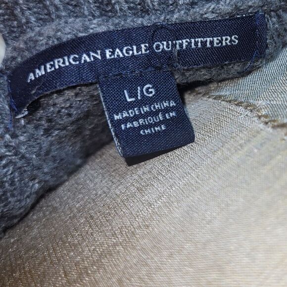 American Eagle Women's Cable Knit Sweater Size Large Gray Pullover Side Zippers - Picture 4 of 5